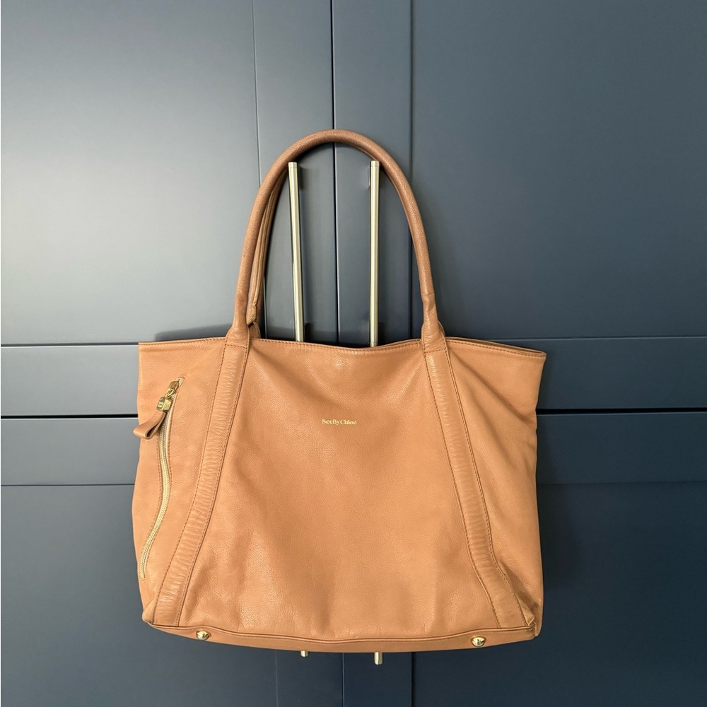 SEE BY CHLOE Beige/Clay/Pink Leather Shoulder Bag Side Zip Snap Closure